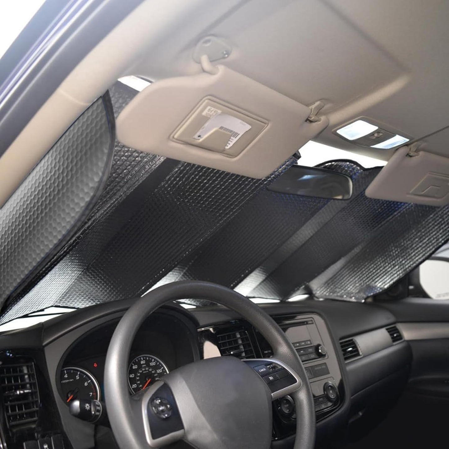 Car Front Windshield - غطاء السيارة الأمامي